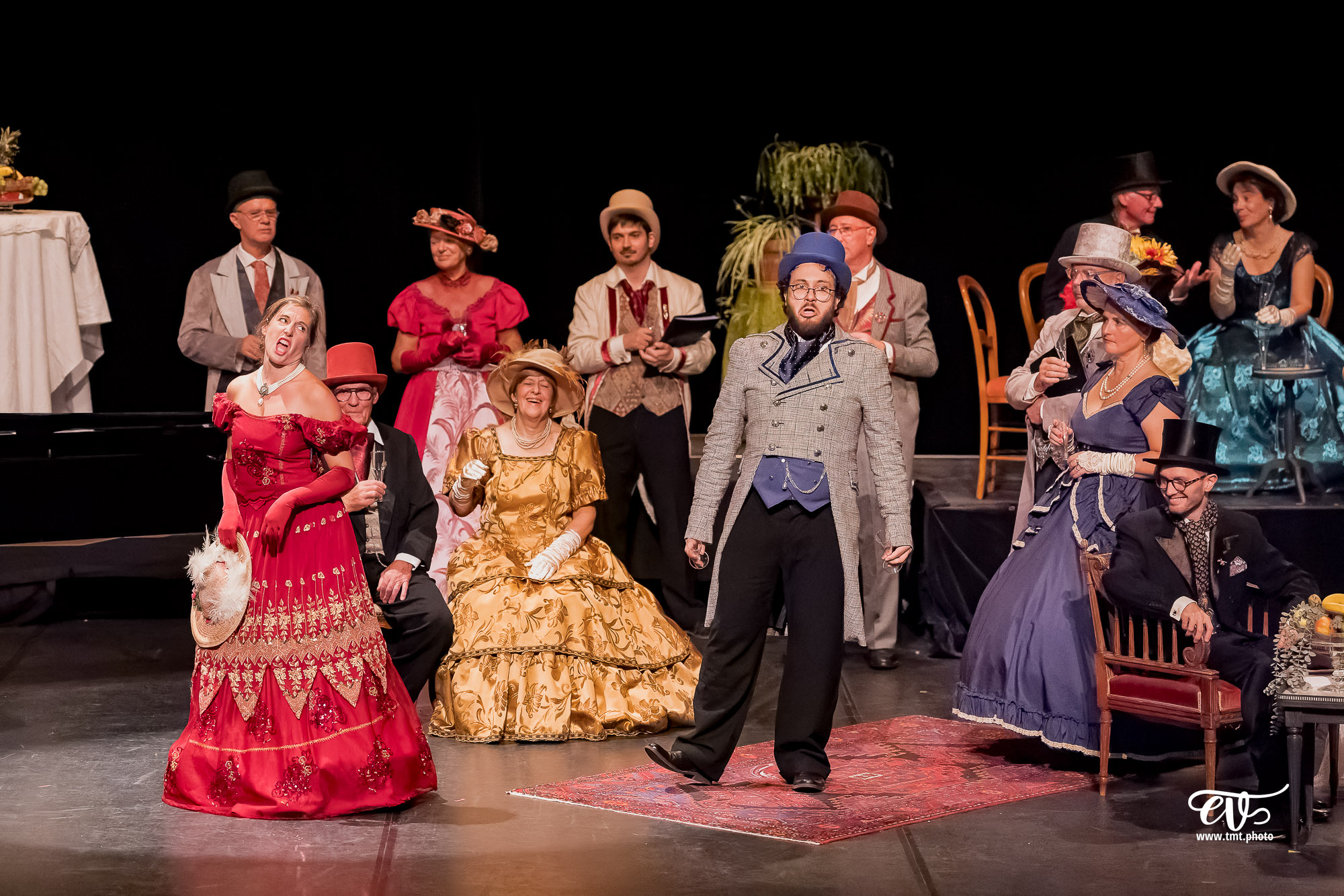 DANS LE SALON DE ROSSINI